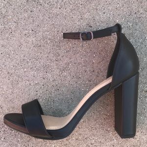 Delicious Shoes - Delicious Basic Black ankle strap 3” HEEL Sandal Delicious Shoes - Delicious Basic Black ankle strap 3” HEEL Sandal